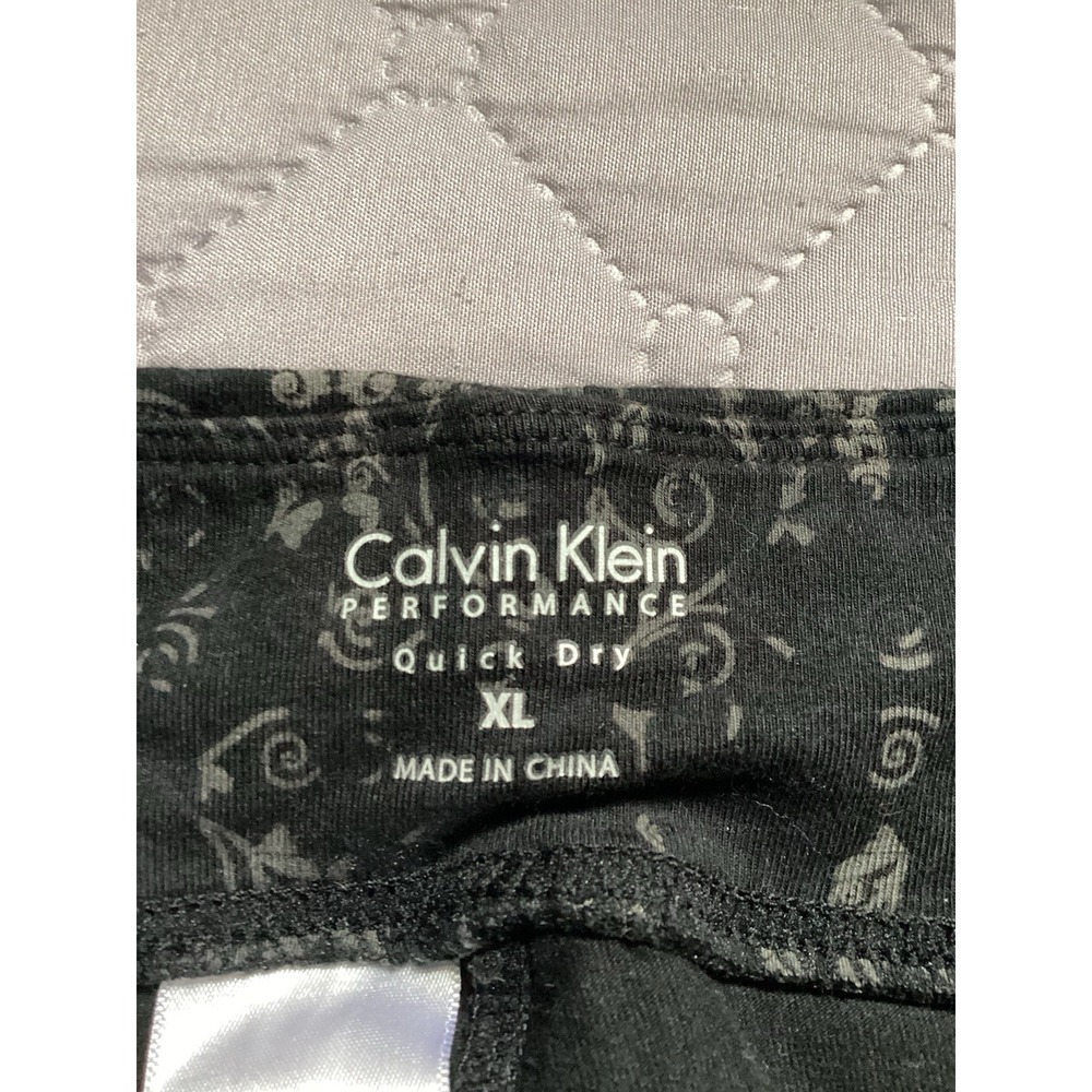 Calvin Klein Performance Women's Black Cropped Leggings - XL - Picture 3 of 9